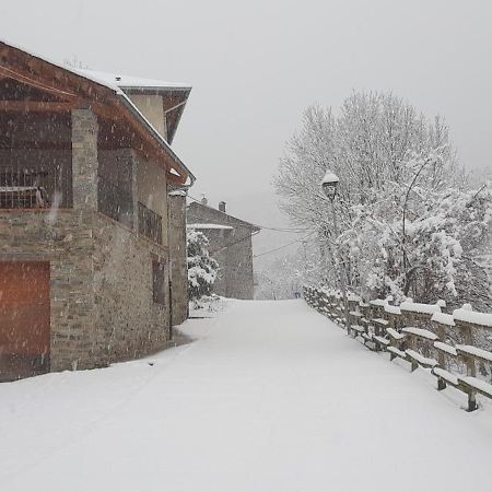 Cal Calau Vega Bed & Breakfast Planoles Exterior photo